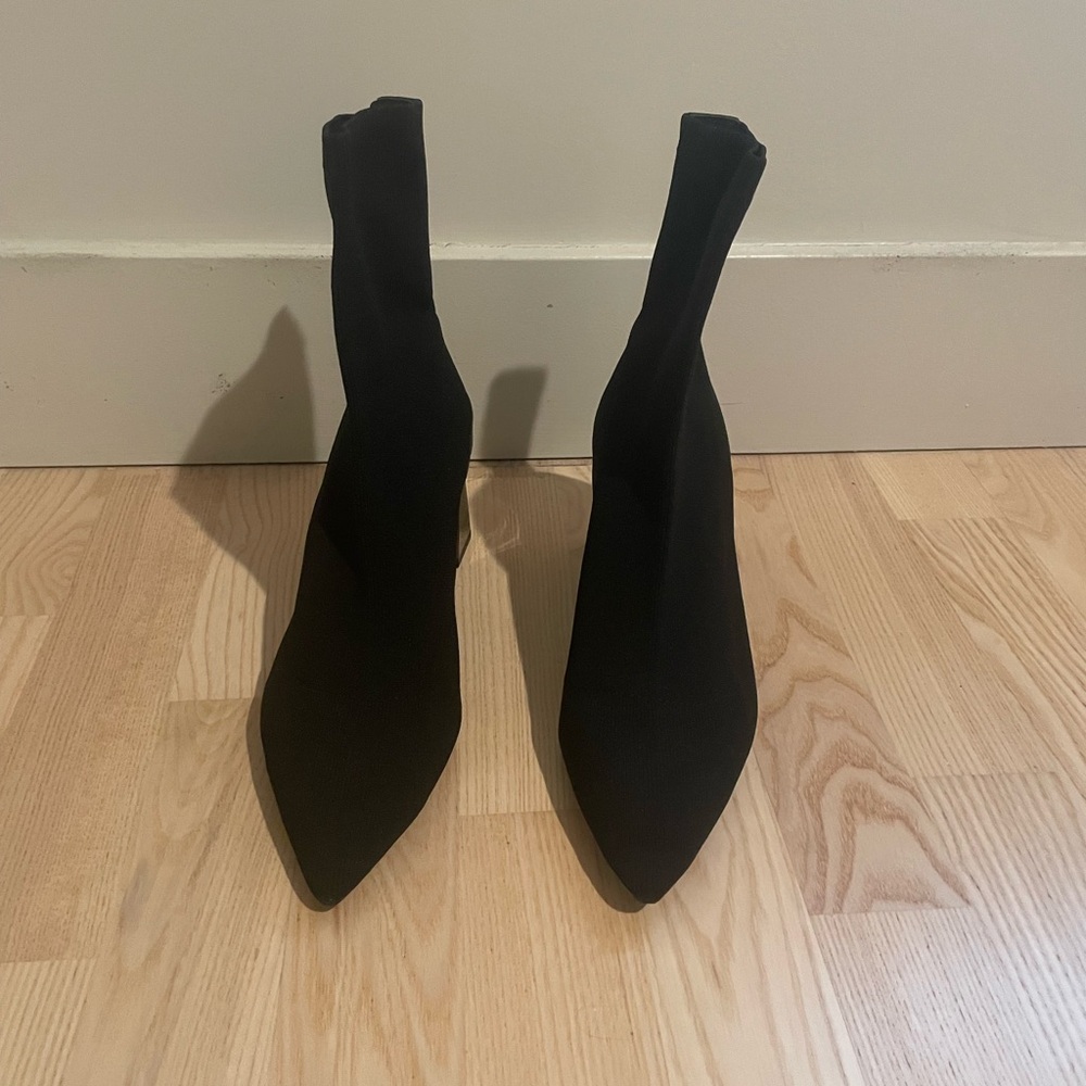 Size 9 Zara black boots
